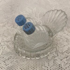 Fantail Glass Salt and Pepper Shakers Set with Blue Tops Vintage (1930-60’s?)